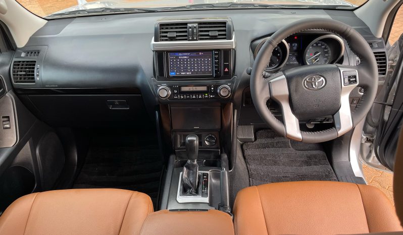 
								Toyota Land Cruiser Prado 2016 2.7 VVT-i full									