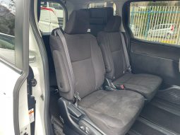 
										Toyota Voxy Hybrid 2017 full									