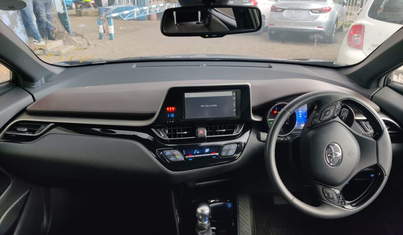 
								2017 Toyota CHR GT full									