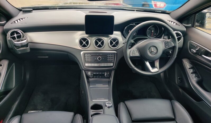 
								Mercedes-Benz GLA 250 2018 – AMG Package full									