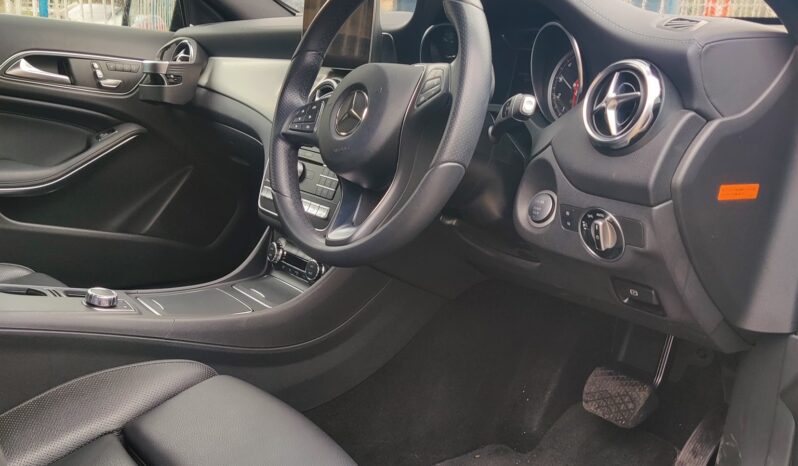
								Mercedes-Benz GLA 250 2018 – AMG Package full									