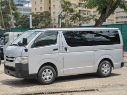 
										Toyota Hiace 2019 2wd full									
